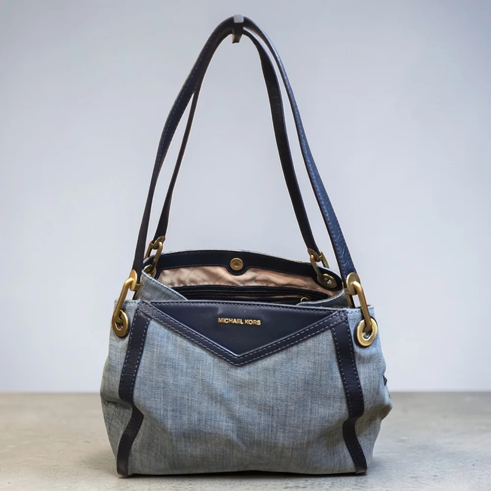 Michael Kors Raven Denim Tote Like New - Picture 2 of 7